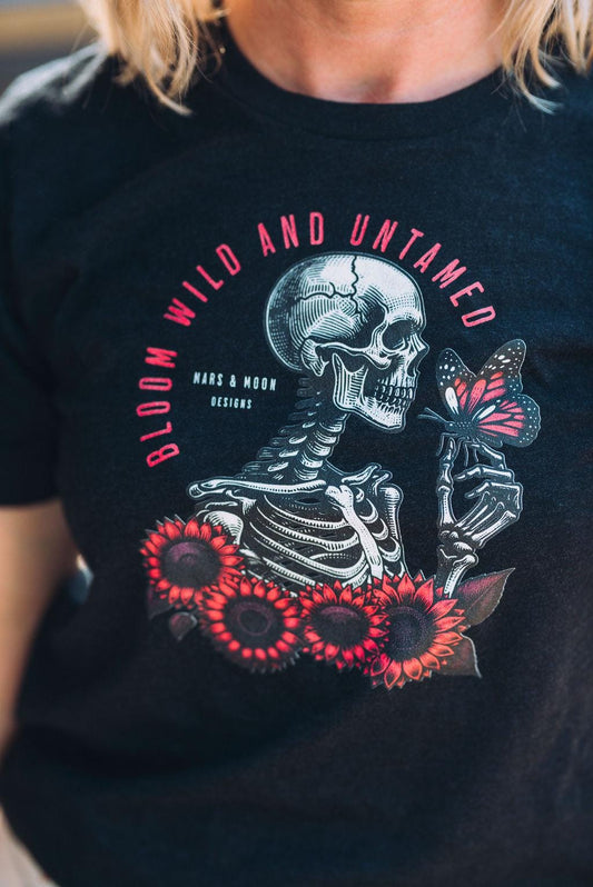 Bloom Wild and Untamed Crop Top: Feminist Graphic Tee - Mars and Moon Design